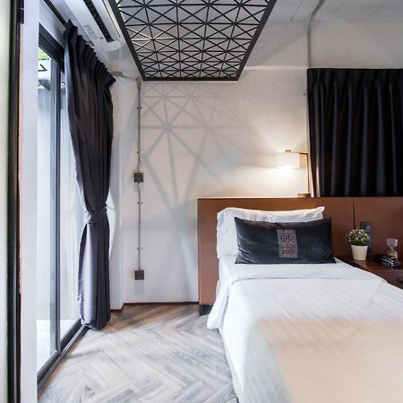 Ir-On Hotel Bangkok Bilik gambar
