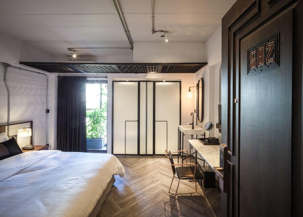Ir-On Hotel Bangkok Luaran gambar